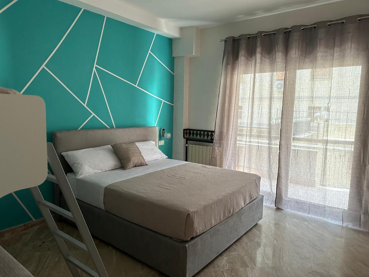 Al Centro Bed & Breakfast Formia Luaran gambar